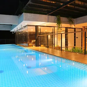 Hotell Lakewood